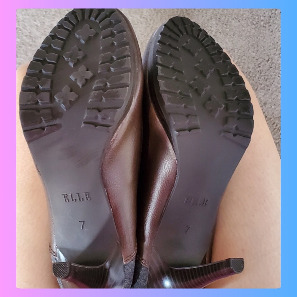 ELLE Booties - Picture 6 of 8